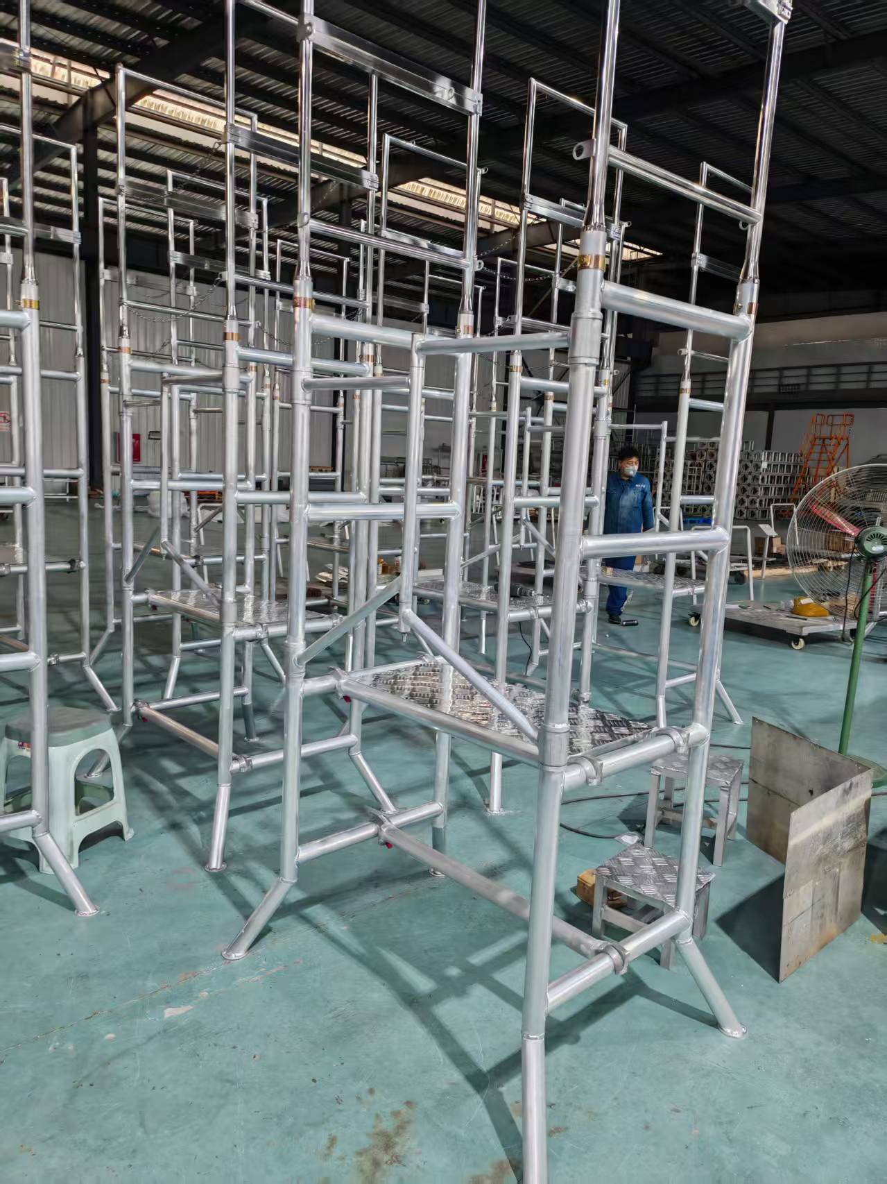 可折疊鋁合金腳手架